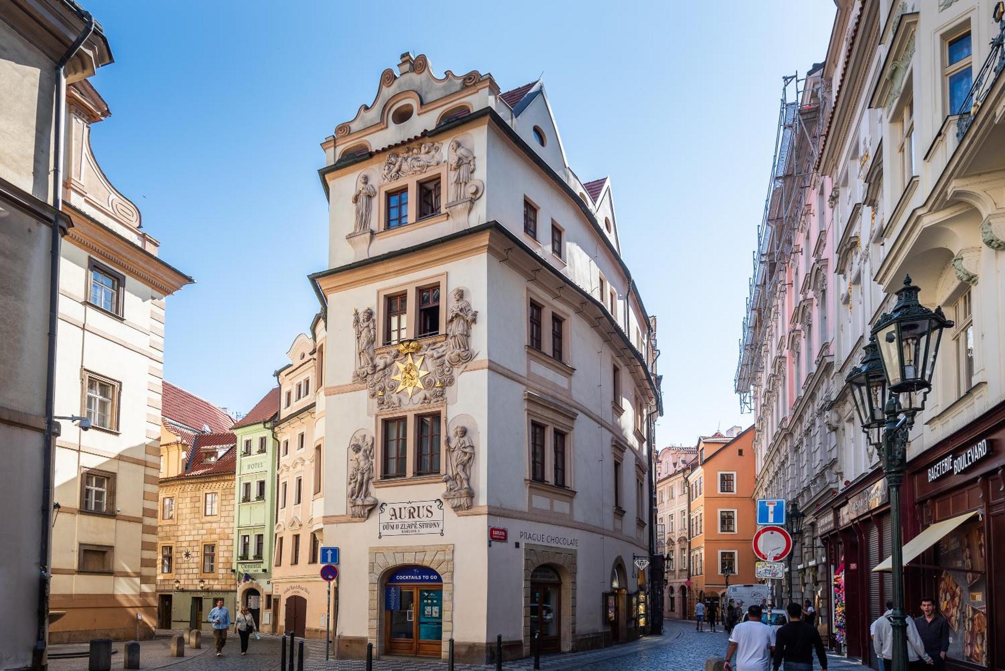 Hotel Aurus By Adrez Prague Luaran gambar
